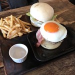 Hamburger Cafe UNICO - 