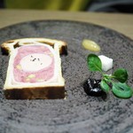 ラチュレ - 鹿肉などを使ったパテアンクルート