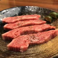 焼肉家 KAZU 神楽坂 - 