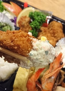 Toriyoshi - 牡蠣フライ弁当