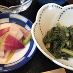 魚と酒菜 とき和 - 小鉢と漬物