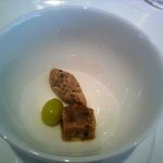 ユニッソン デ クール - ジビエと銀杏のコンソメ