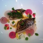 ユニッソン デ クール - 秋カマスのシャリモー 蕪とハーブのジャルディニエール