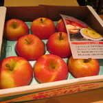 さえき - デザートで出される青森産林檎