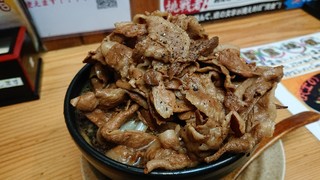 大阪のデカ盛りにチャレンジ 満腹になれるお店10選 食べログまとめ