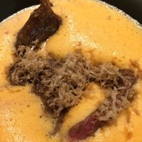 東京肉しゃぶ家 - 奥技：すき焼き  白トリュフがけ