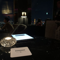 DINING & BAR TABLE 9 TOKYO - 