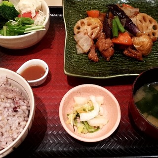 お一人様ok 神楽坂でおすすめの定食 食堂をご紹介 食べログ お一人様ok 神楽坂でおすすめの定食 食堂をご紹介 食べログ
