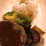 鉄板創作料理 木木の釜座 - お子様メニューのハンバーグ