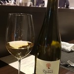 レストラン ラ・フロレゾン・ドゥ・タケウチ - お料理に合うワインを提案してくださいました