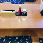 更科 - テーブルのセッティングが変わってます…