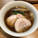 ラーメン屋 トイ・ボックス - 「特選素材の中華そば」1200円