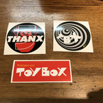 ラーメン屋 トイ・ボックス - 5周年記念時に配布されたステッカー