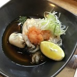 楽座 - 小振りな牡蠣。