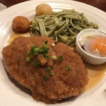 CHAT - 和風ハンバーグ 1000円