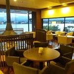 湖山亭うぶや - 店内