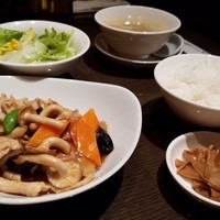 廣東料理 民生 ヒルトンプラザウエスト店 - 