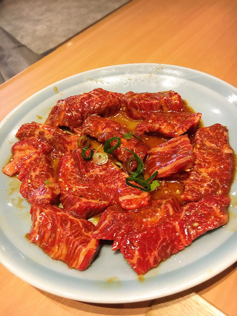 やきにく庭園 桃山御陵前 焼肉 食べログ