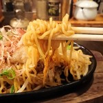 horumonyatomohachi - 麺リフト