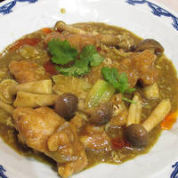 中華菜館 會賓楼 - 【ランチ】 鶏肉のカレー風味炒め　ピータン豆腐　\880