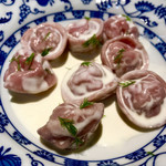 ペリメニ キッチン - ピンク色の豚 ¥1150