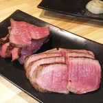 肉山 静岡 - 熊本産赤牛のうちもも