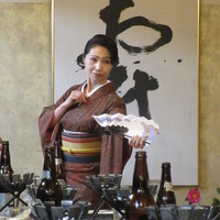 魚庵 千畳敷 - 女将の黒田節女舞い！