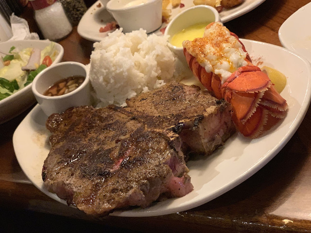 Outback Steakhouse Hawaii Kai アウトバック ステーキハウス ハワイ カイ ステーキ 食べログ