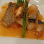 Bistrot Enry. - コロ鯛・明石鱸・長ハギ（淡路）の取り合わせ　ブイヤベースソース！絶品贅沢