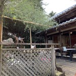 村のピザ屋 カンパーニャ - テラス席