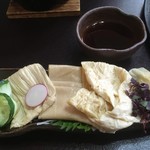 東乃雪 - 湯葉刺し