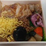 いわてのお弁当 - こじんまりとしているが、充実した駅弁