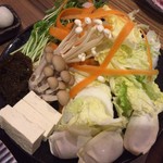 Ganaha Butanikuten - 野菜、豆腐、もずく、餃子