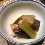 お料理 もりかみ - フキ、カボチャ、タラコ、茄子、大根、蒟蒻の炊き合わせ