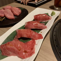 近江うし 焼肉 にくTATSU 青山本店 - 
