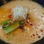 担々麺(税込800円)