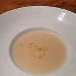 フィリペペ - 蕪（糸島産）のスープ。