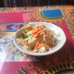 インパール - セットのサラダ