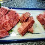 屋台焼肉 山一商店 - 極上五種盛　5500円　その一