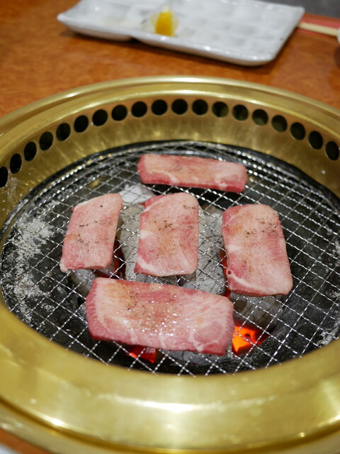炭火焼肉 牛和鹿 本店 スミビヤキニク ウシワカ 門前仲町 焼肉 ネット予約可 食べログ