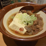 大衆酒場ナツメロ - 肉豆腐はオススメの一品です
