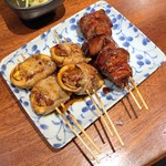 Gokuraku Yodare Sakaba - 煮たまご肉まき、白レバー