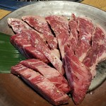 焼肉トラジ - ハラミ、カルビ