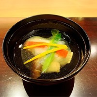 五本木 響 - 
