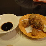 柚木元 - そして松茸のフライはソースとレモン（もったいないけど美味しい～）