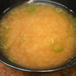 かつ丼吉兵衛 三宮本店 - みそ汁