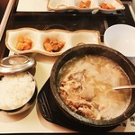 韓国料亭 漢江 - 