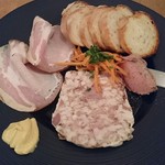 ozawa - お肉の盛り合わせ。