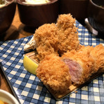 Katsukichi - お昼の盛合せ定食（銘柄豚ひれかつ）