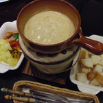 オルガニコ - 炭焼きチーズフォンデュ(プリモピアット）